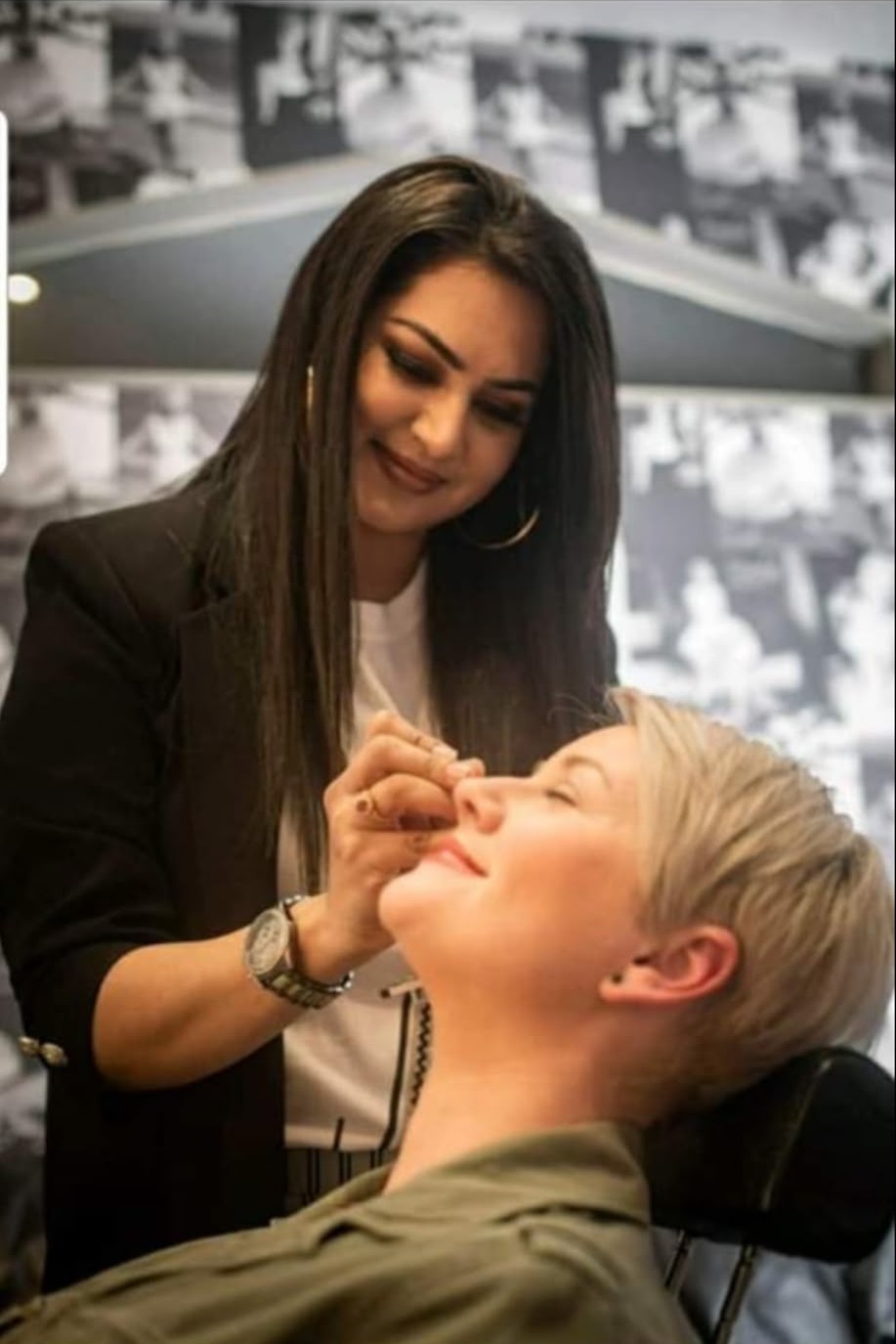Eyebrows & Nails Junction studio